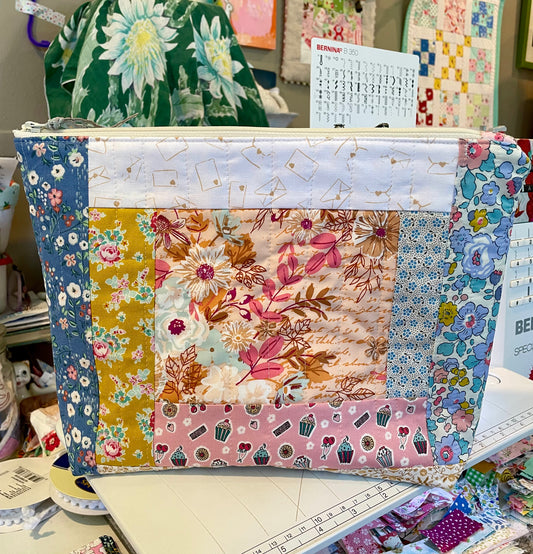 Patchwork Quilted Zipper Bag