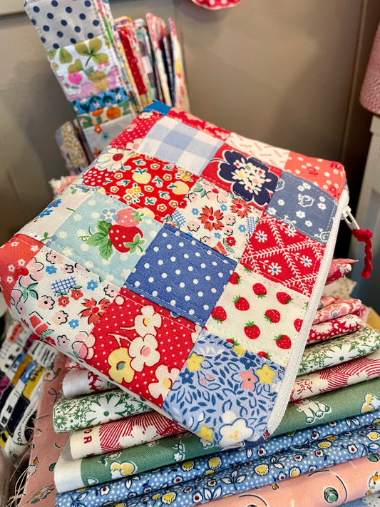 Quilted Patchwork Zipper Bag