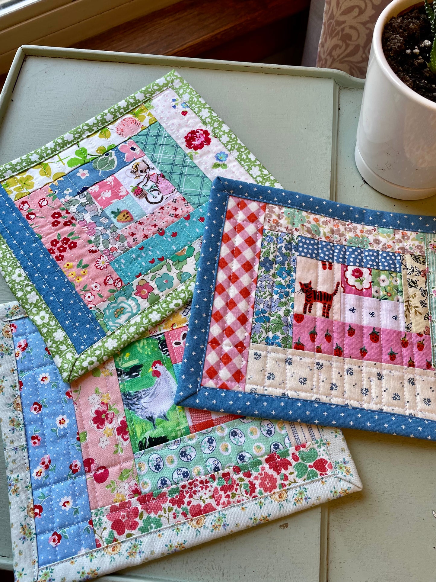Tiny Patchwork Quilted Table Mat
