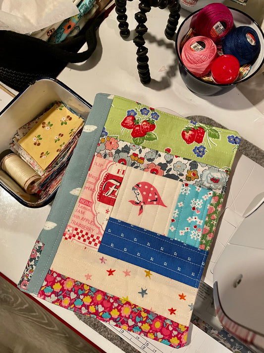 Quilted Patchwork Planner Cover “Kerchief Girl”