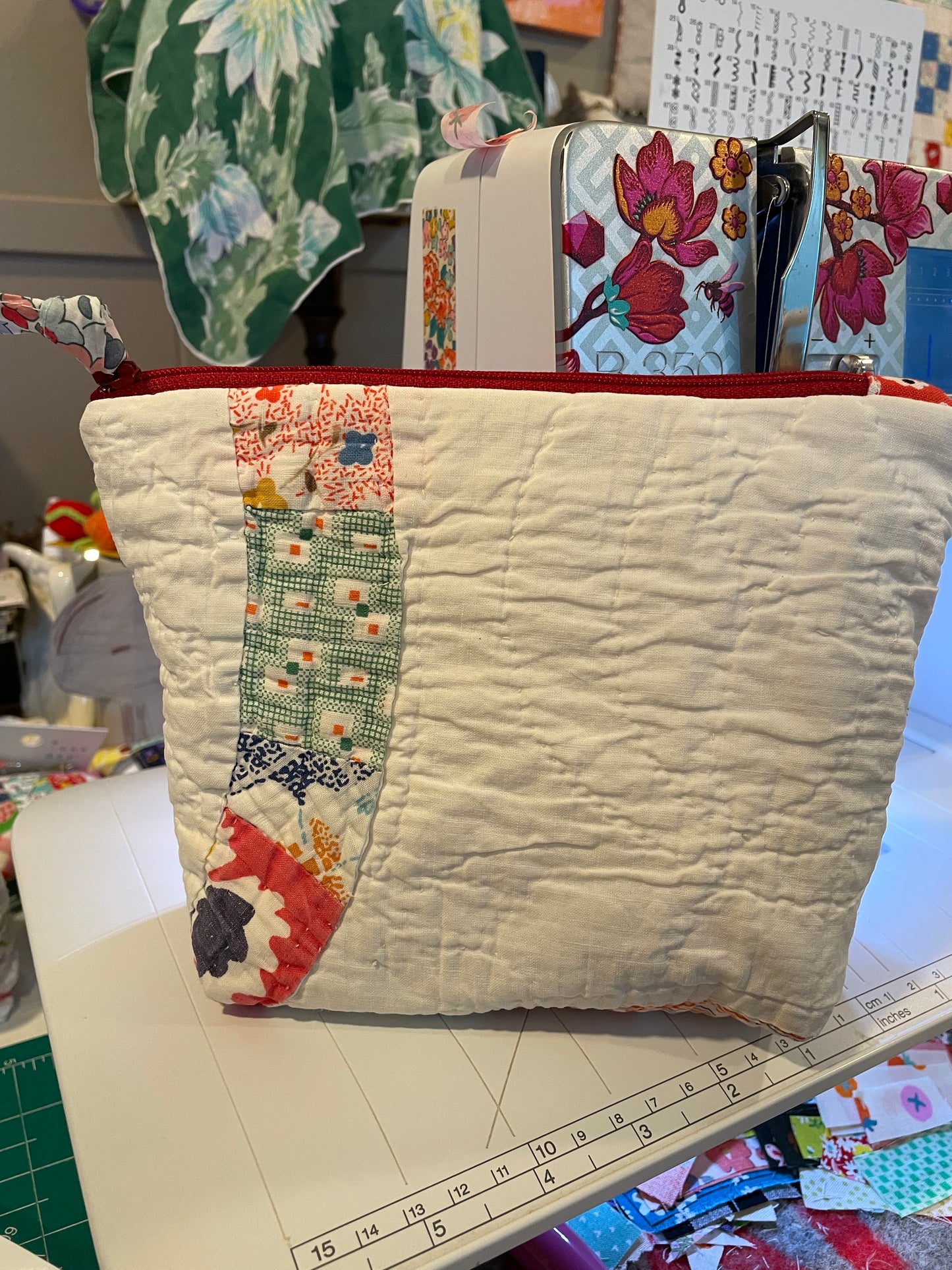 Vintage quilt zipper bag