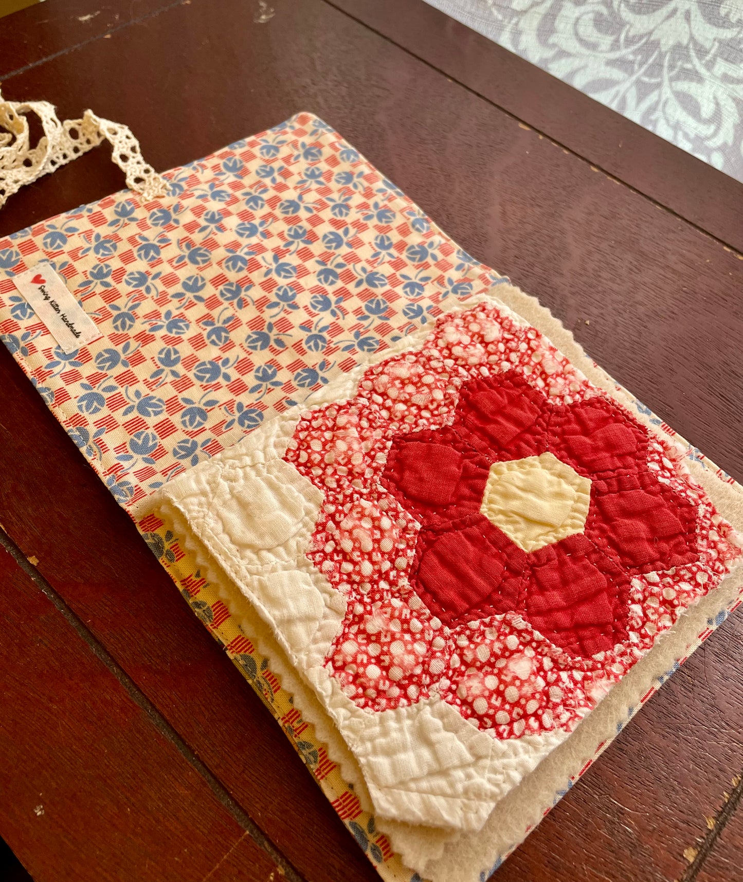 Patchwork Needle Book