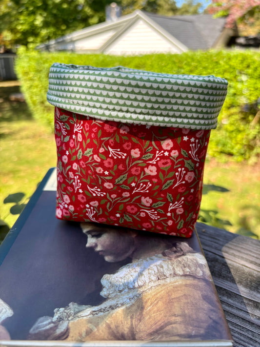 Red Floral Holiday Fabric Bucket