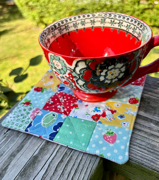 Vintage Style Patchwork Mug Rug