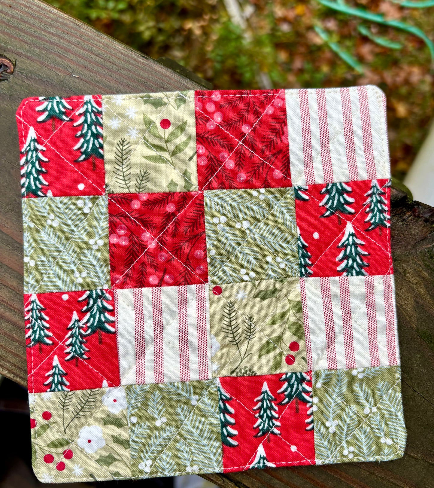 Holiday Patchwork Mug Rug