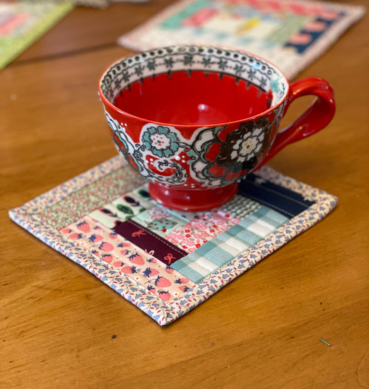 Miss Kitty Patchwork Mug Rug