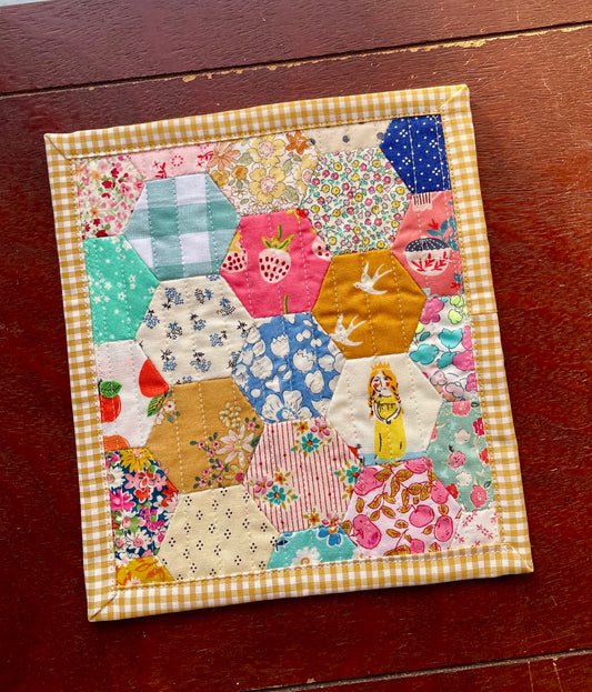 Princess Hand Pieced Table Mat