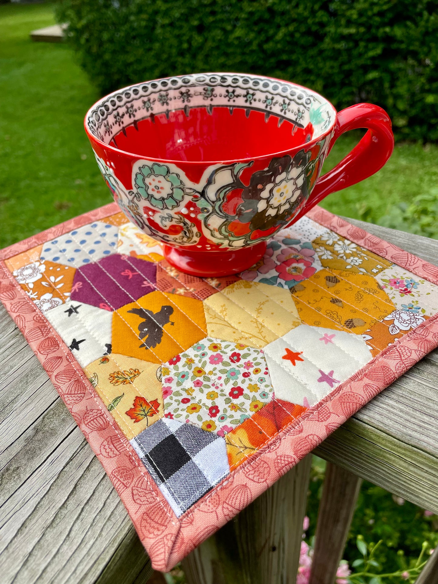 Fall Feeling Hand Pieced Table Mat