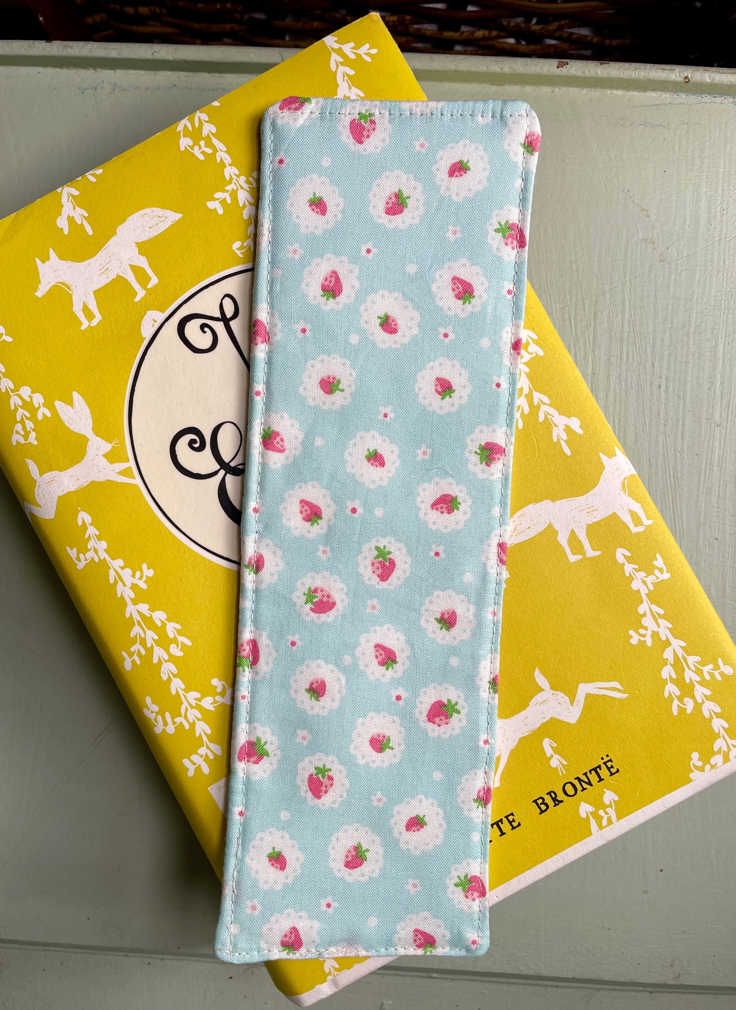 Teapot and Bee Bookmark