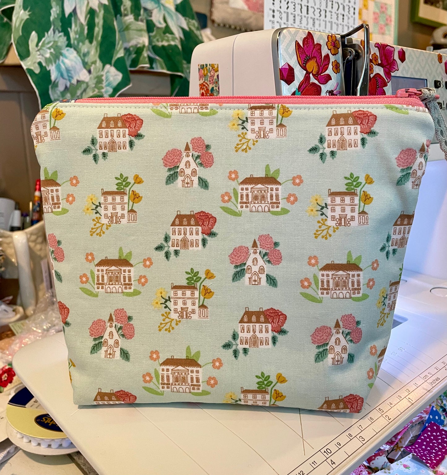 Patchwork Quilted Zipper Bag