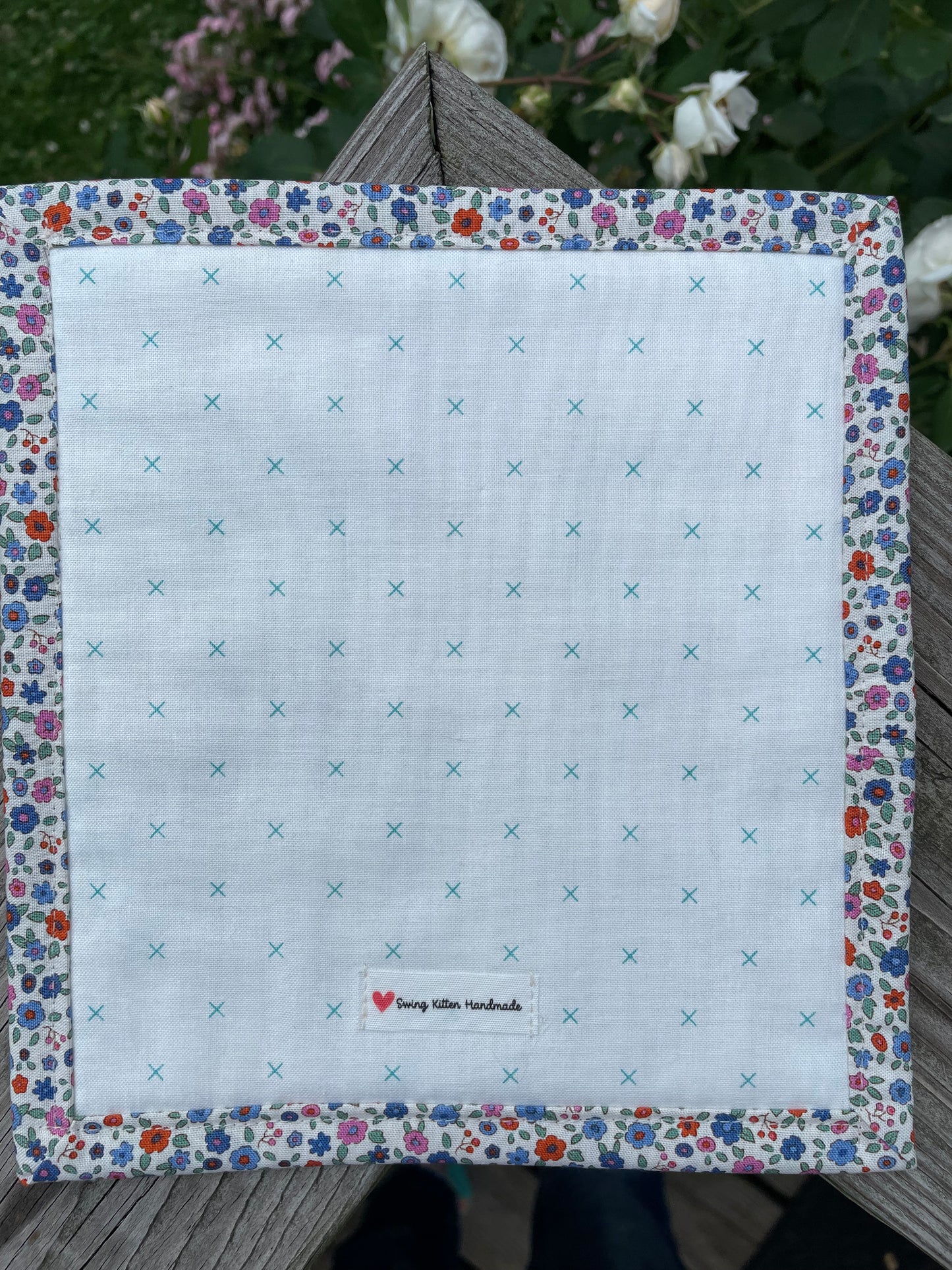 Miss Kitty Hand Pieced Table Mat