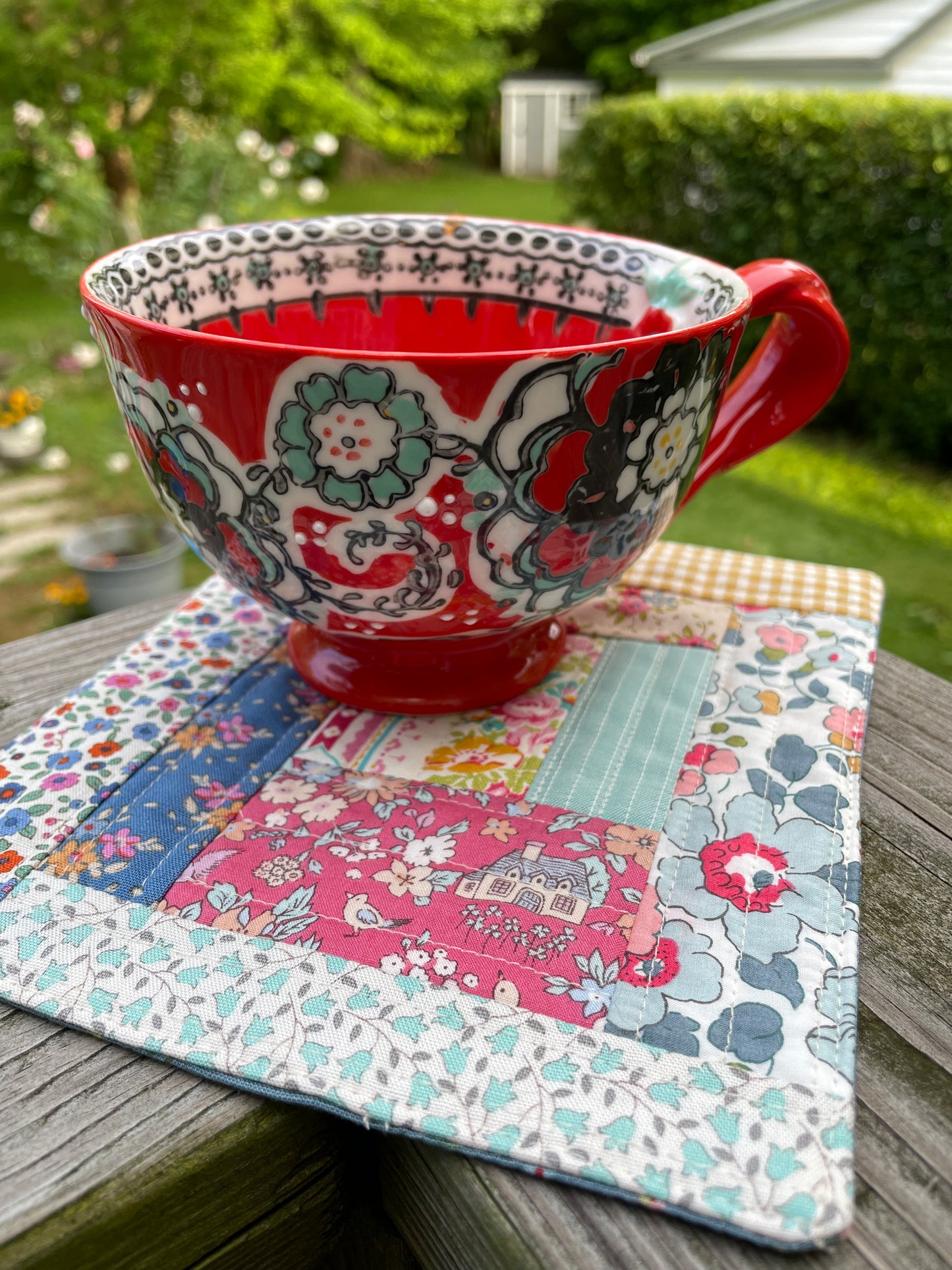 Floral Quilted Table Mat