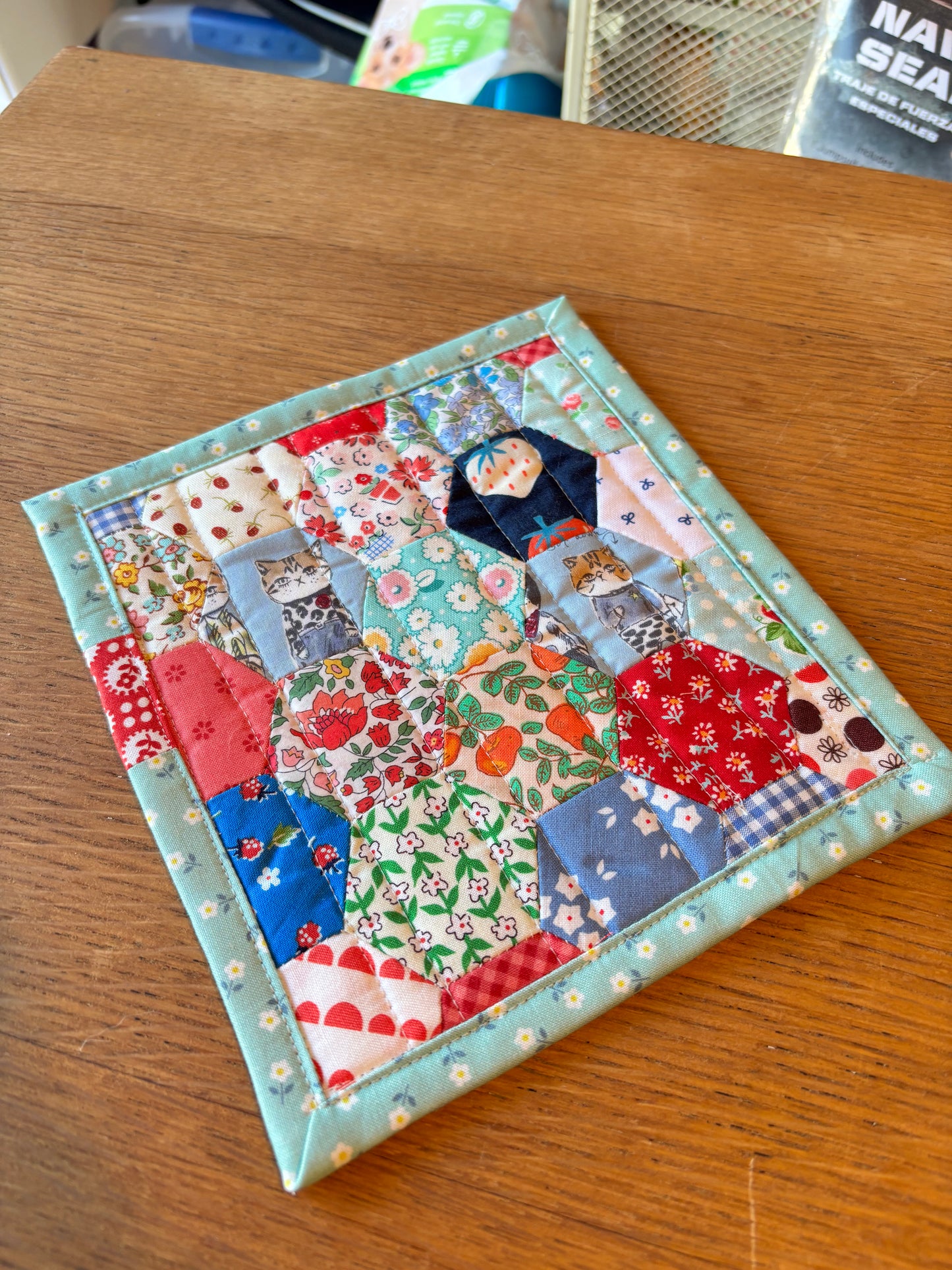 Pair of Kitties Hand Pieced Table Mat