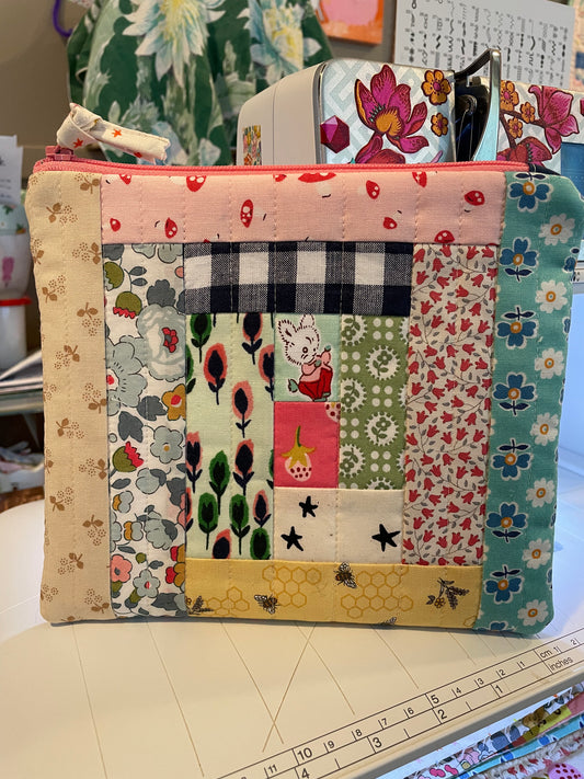 Quilted patchwork bunny zipper bag