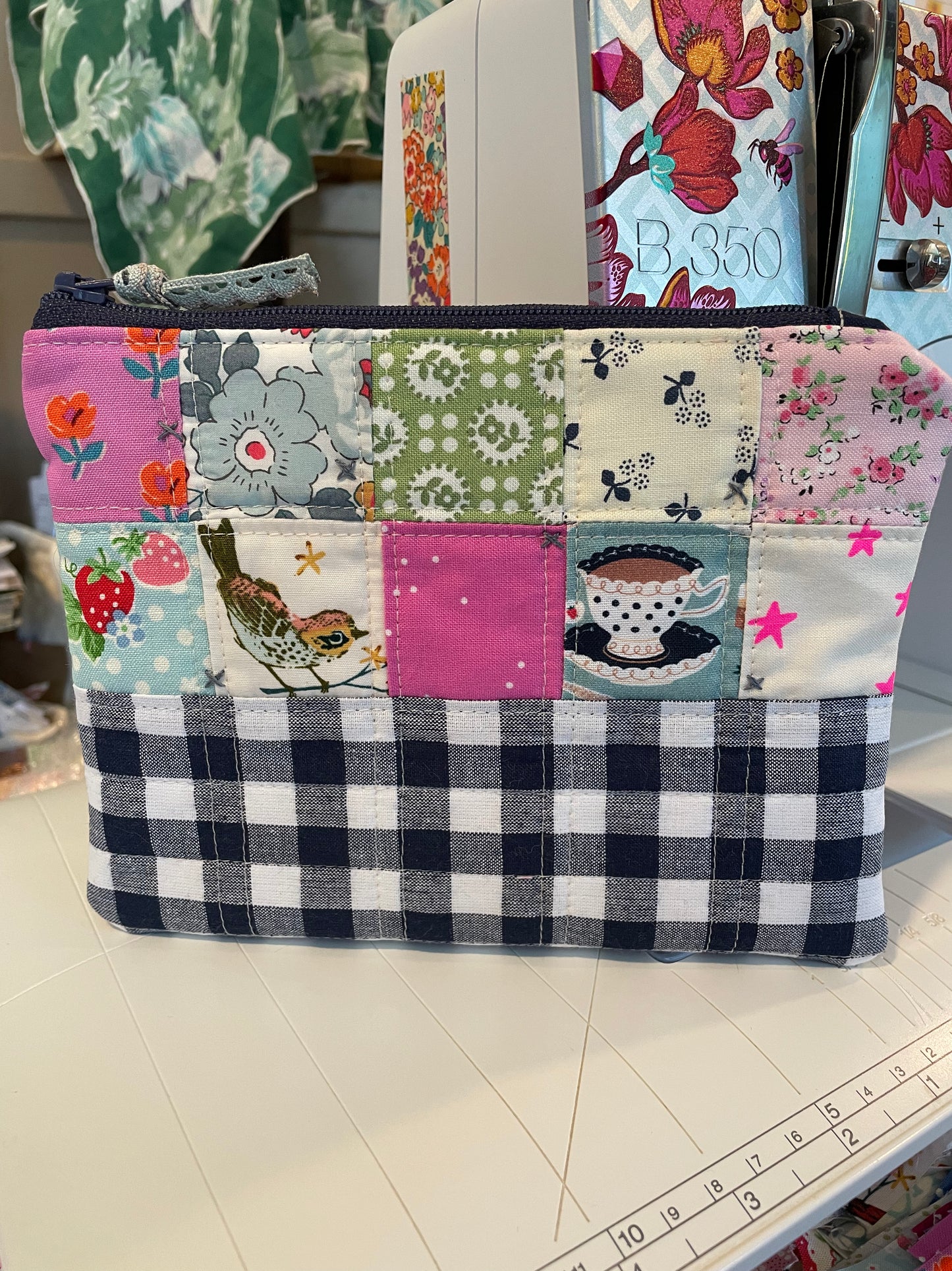 Quilted Patchwork Zipper Bag