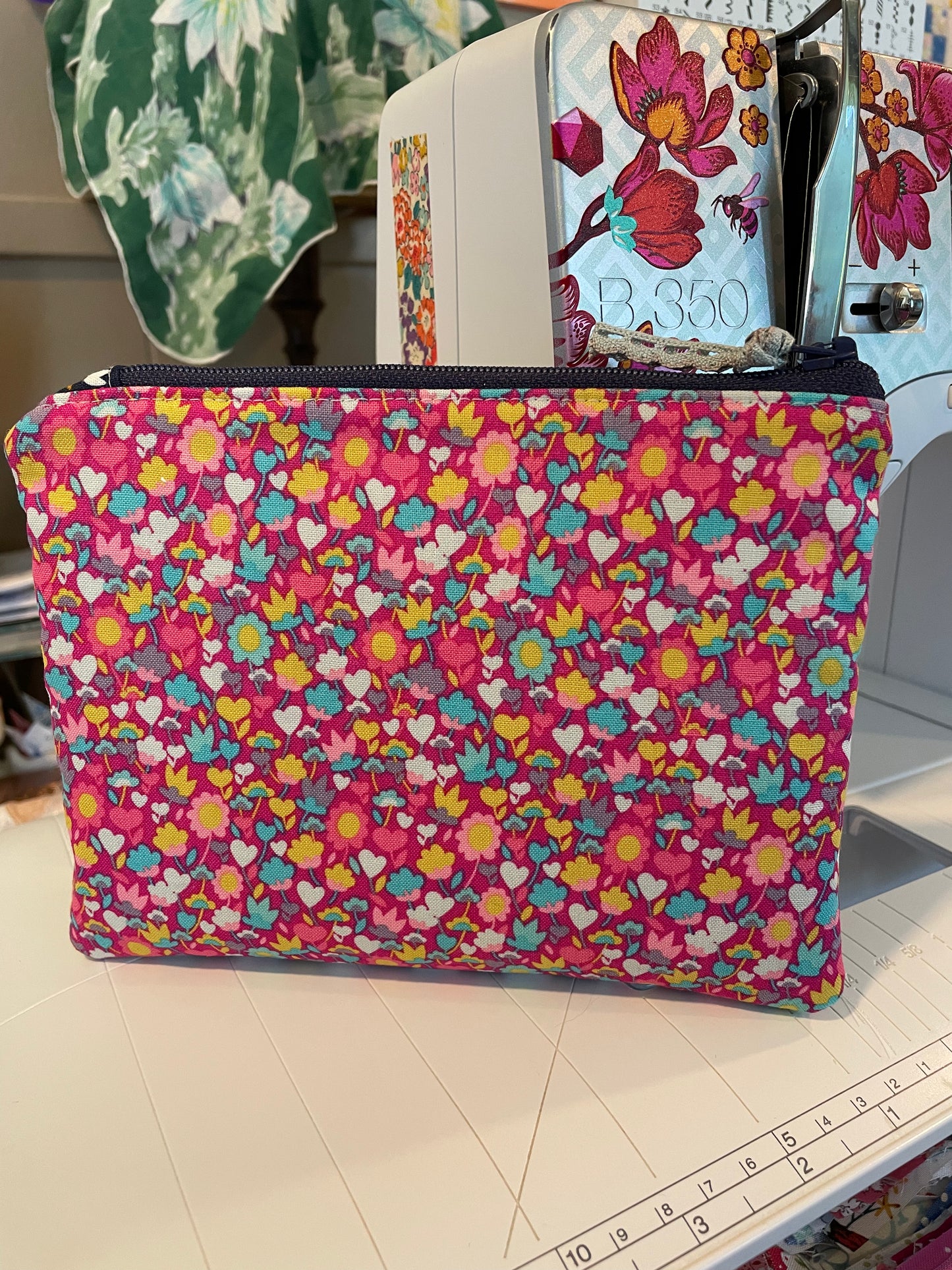 Quilted Patchwork Zipper Bag