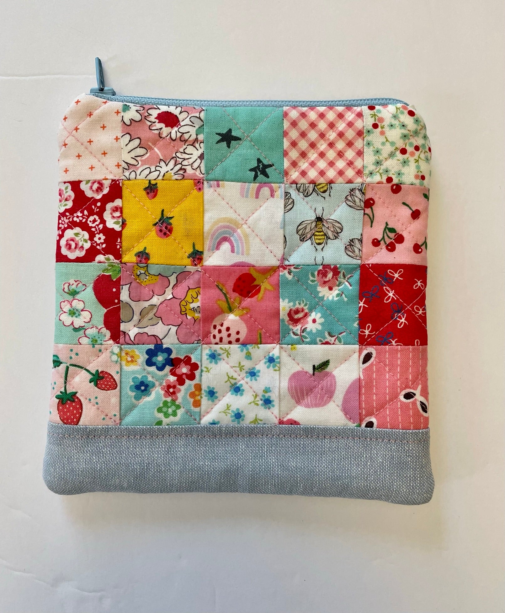 Patchwork best sale zipper pouch