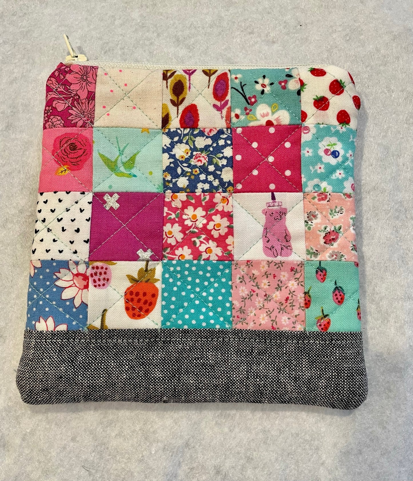 Quilted Patchwork Zipper Pouch