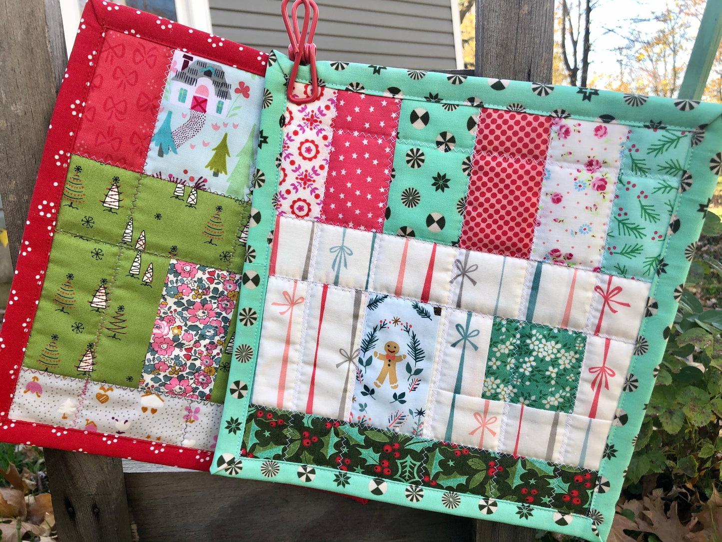 Holiday Table Mat With Flowers and Trees