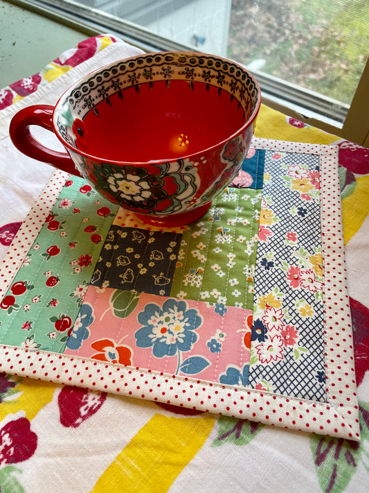 Farmhouse Style Quilted Table Mat