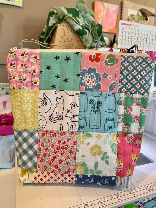 Quilted Patchwork Zipper Bag