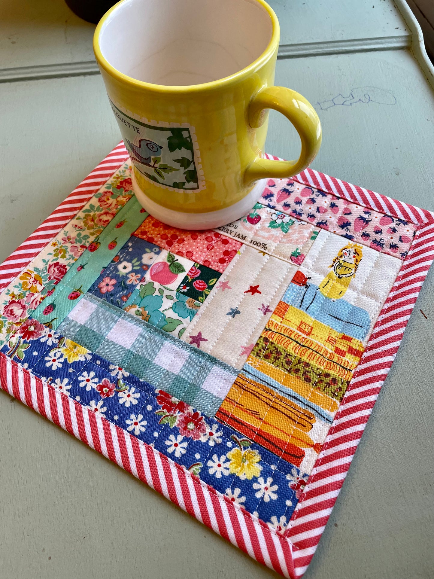 Log Cabin Style Quilted Table Mat